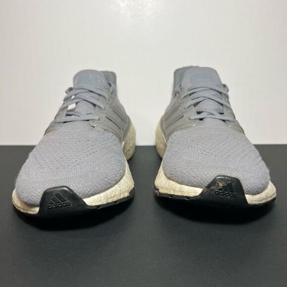 Womens ADIDAS UltraBoost 21 Gray Running Shoes / Size 8 - Picture 2 of 9